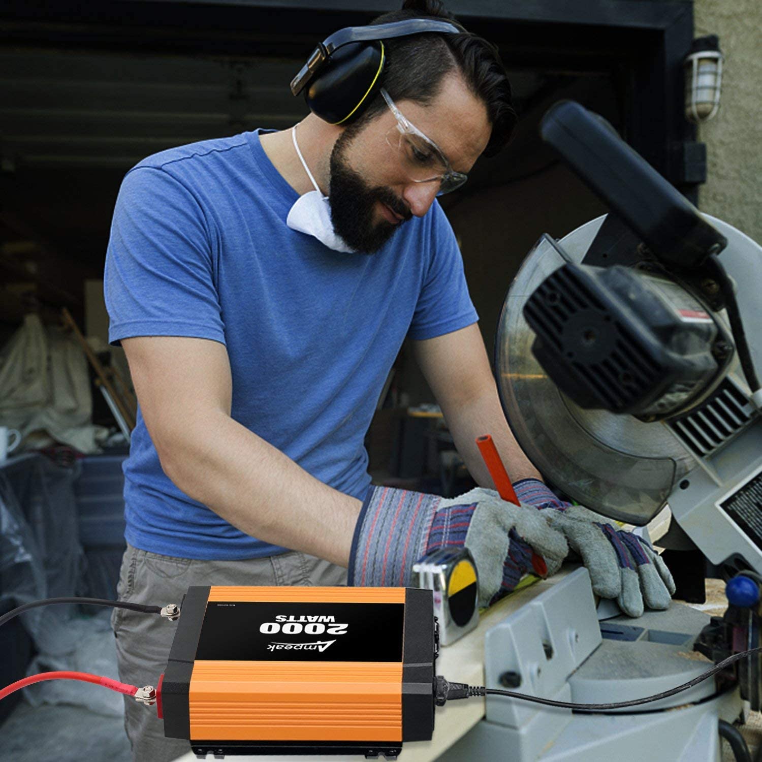 Heavy Duty Truck Ampeak 2000W Power Inverter with 3 AC Outlets and 2.1Amp USB