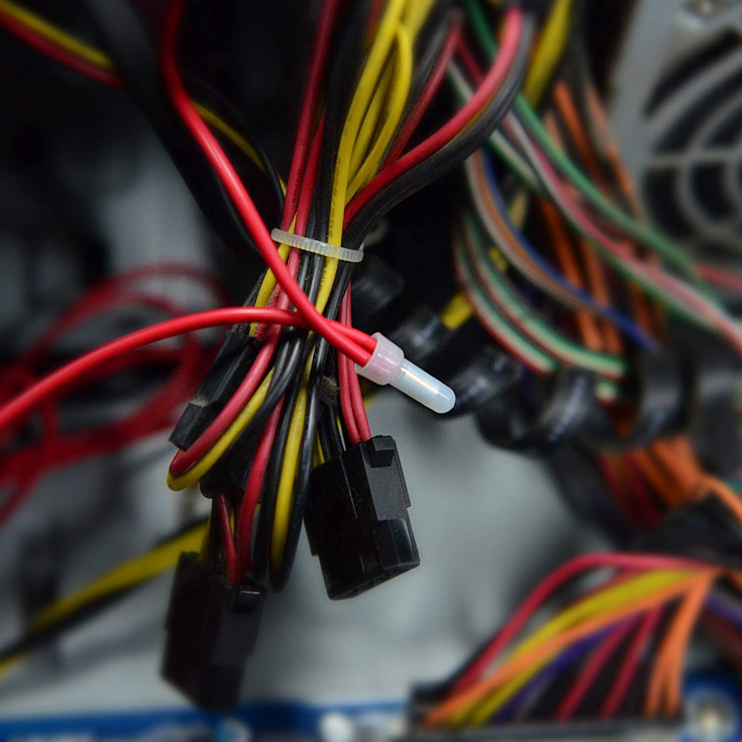 Nilight – 50036R Closed End Crimp Terminal 300 pcs Nylon Wire Connector