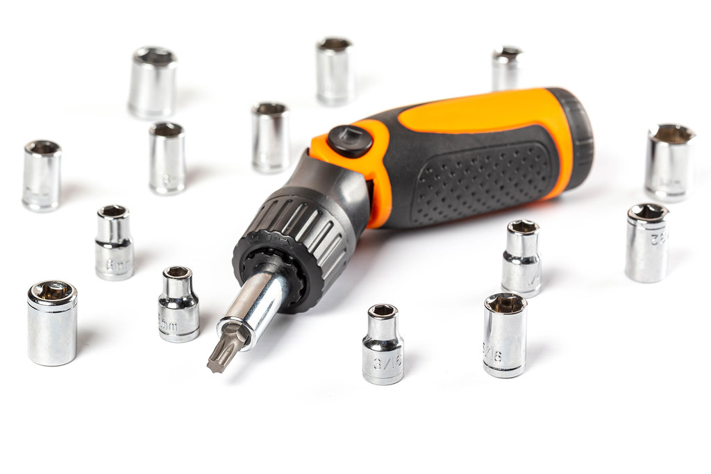 What Is A Cordless Ratchet?