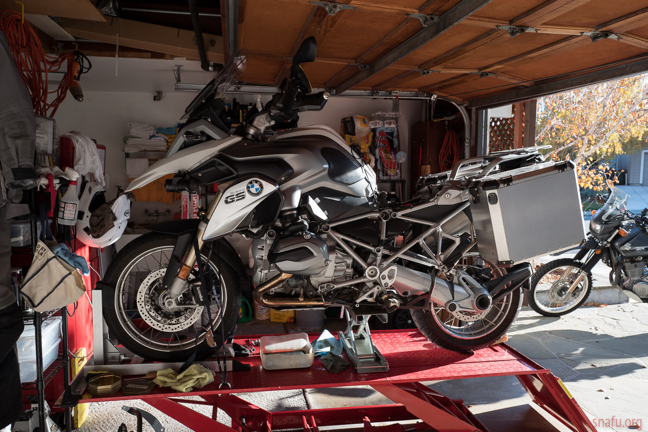 How Does Motorcycle Jack Work?